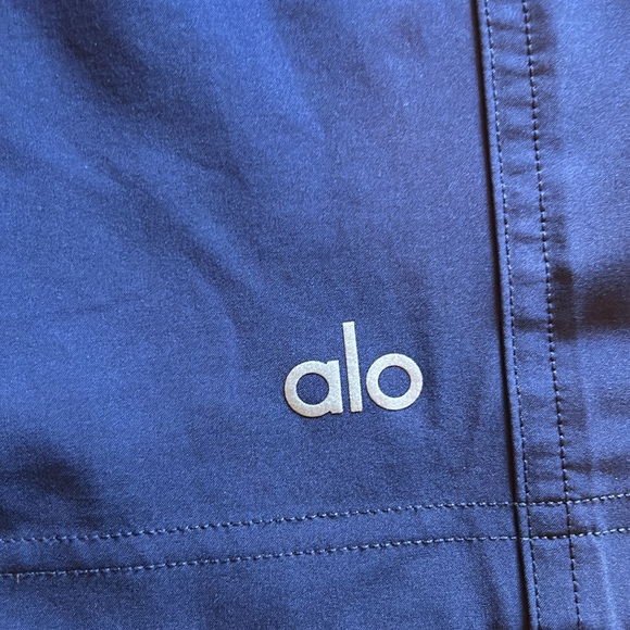 ALO Yoga Board Shorts - Picture 4 of 4